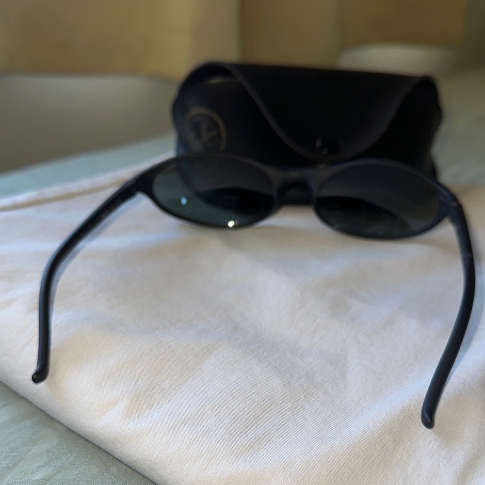 Ray-Ban - Picture 13 of 15